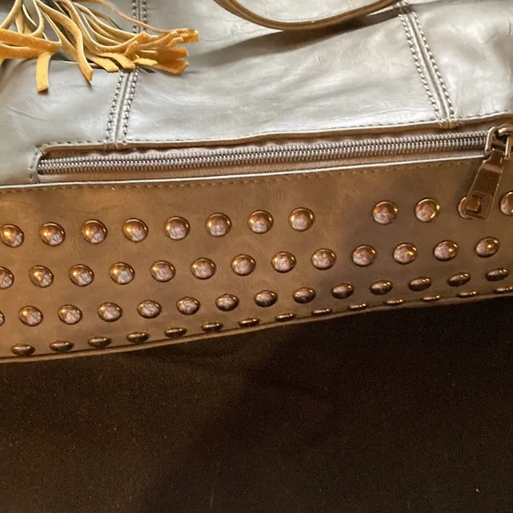 EUC Oversized Purse - Picture 4 of 4